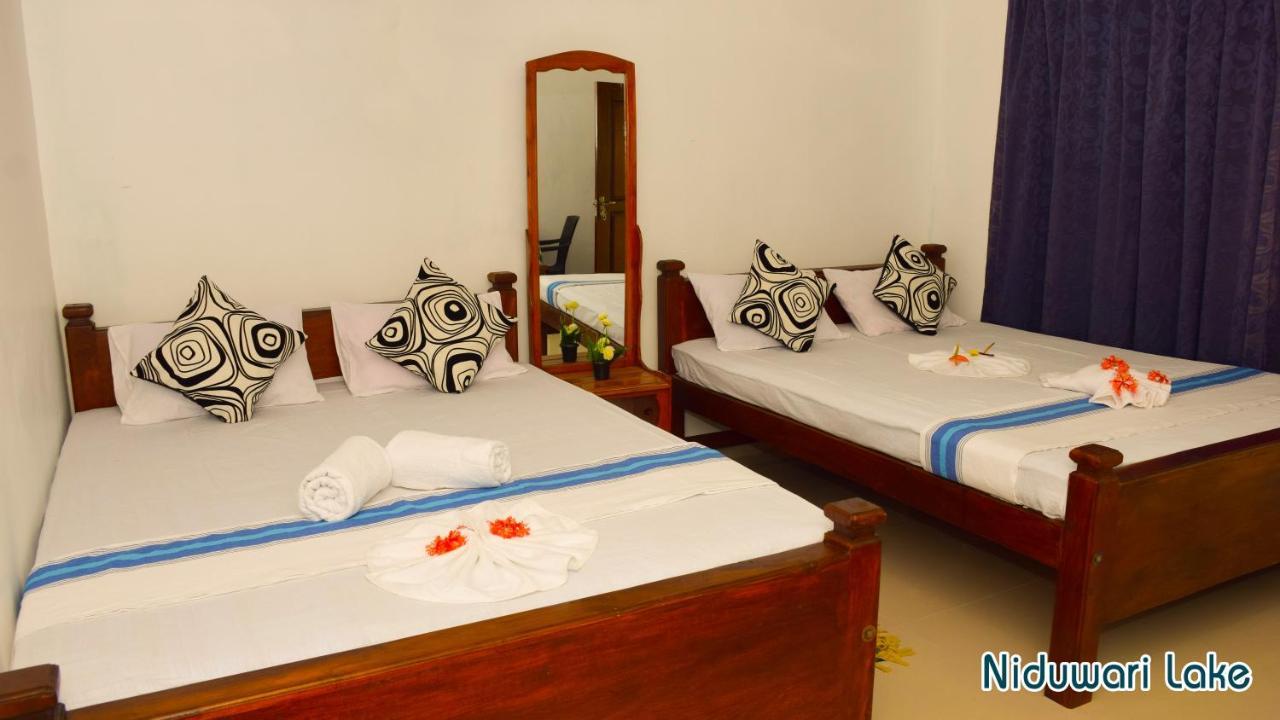 Niduwari Lake Homestay Dambulla Luaran gambar